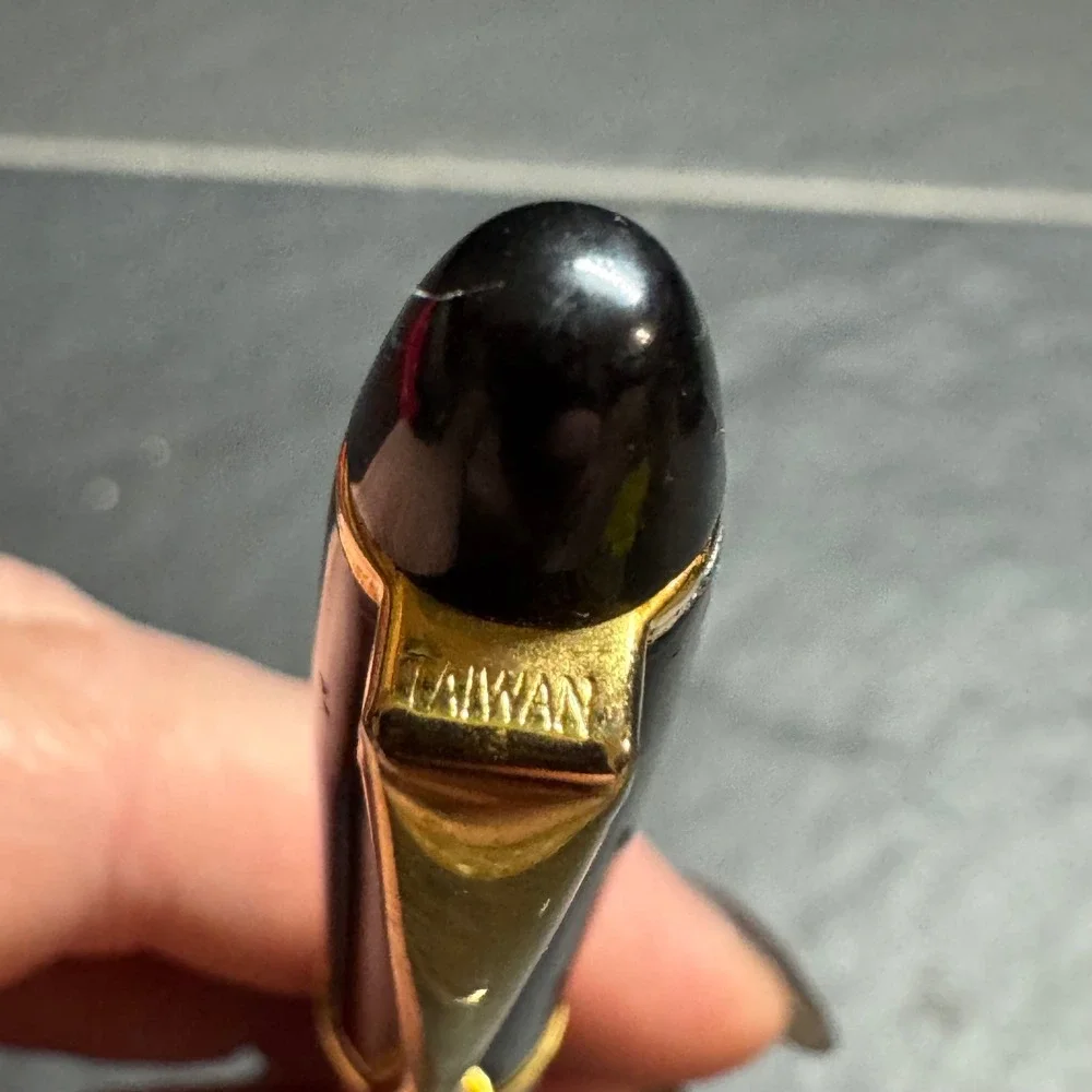 Vintage Black and Gold Tone Twist Ballpoint Pen Made in Taiwan Office Executive